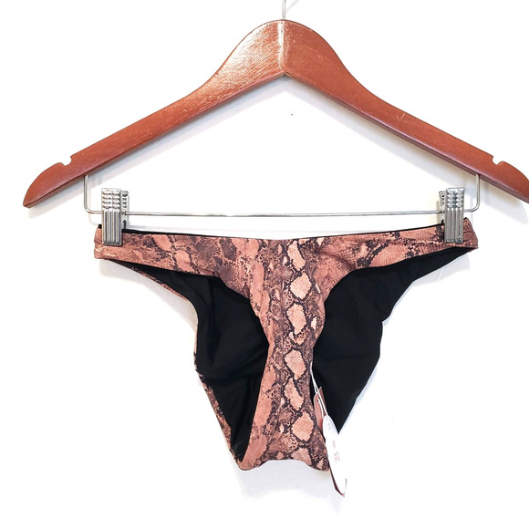 NEW!! PQ PilyQ Swim SIZE S Reversible High Cut Teeny Bikini Bottoms ONLY Animal - Picture 1 of 11
